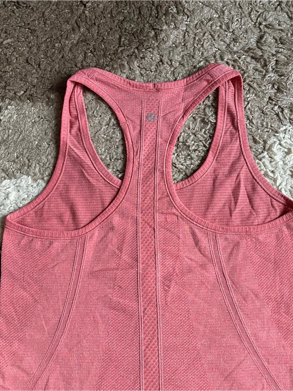 RARE Lululemon Run: Swiftly Tech Racerback Sz 6 In Love Red